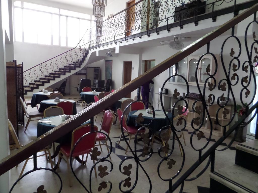 Sophia Hotel Νταρ ες Σαλάμ Εξωτερικό φωτογραφία