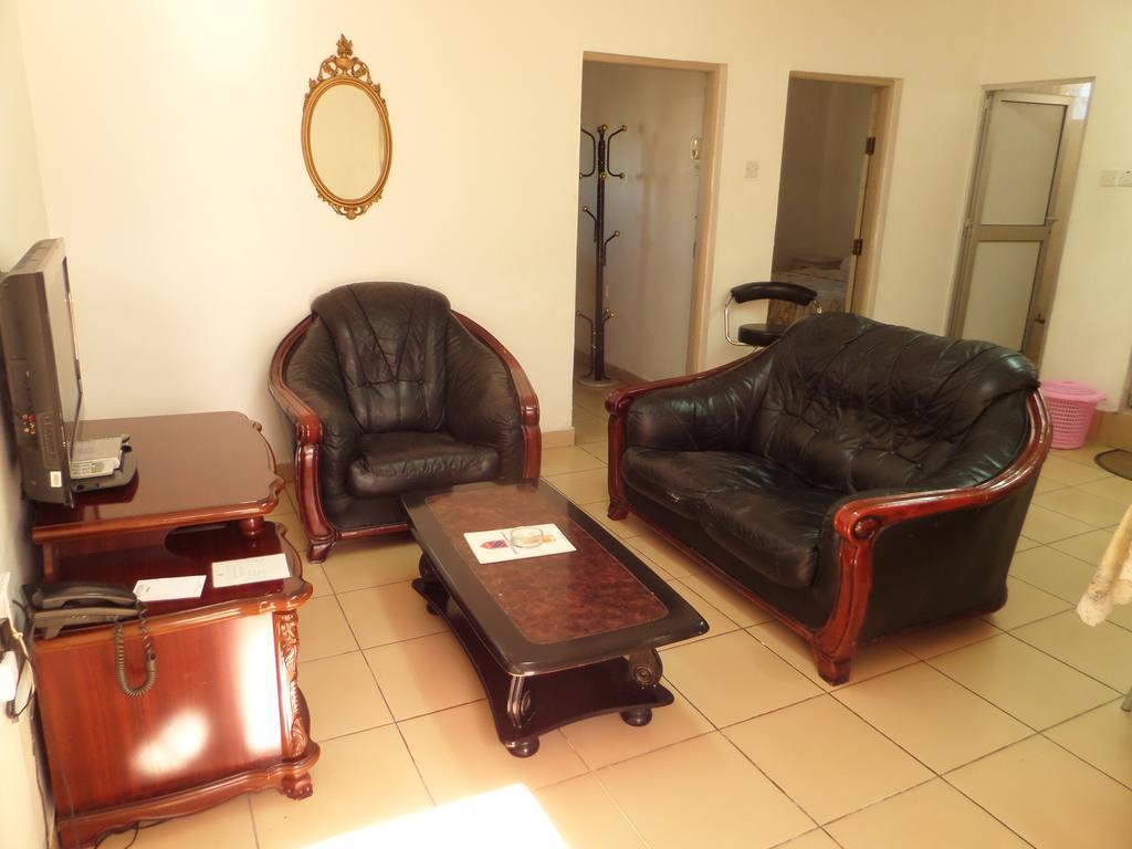 Sophia Hotel Νταρ ες Σαλάμ Εξωτερικό φωτογραφία